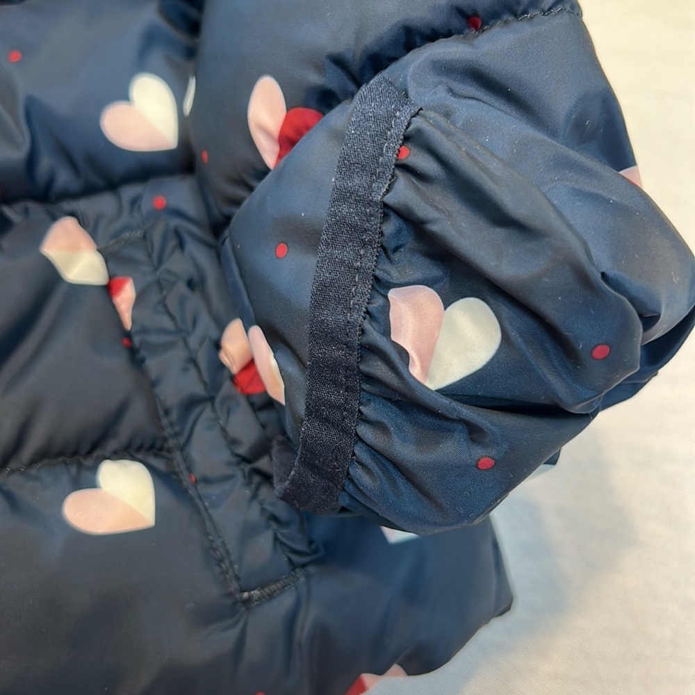 Wonder Nation brand infant 12 months hooded coat.  Navy w/pink hearts. - Picture 7 of 9